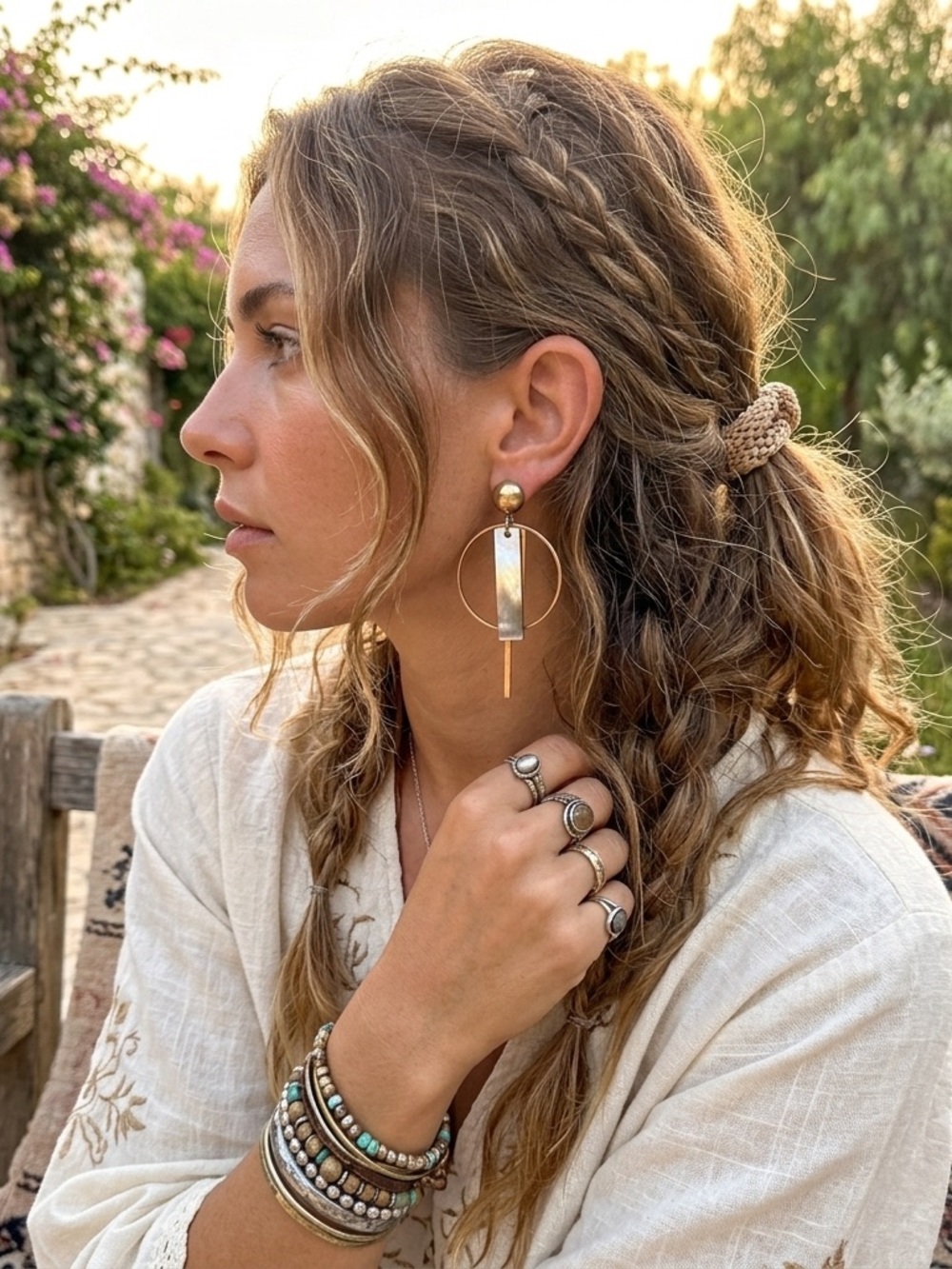 Modernist Geometric Tiered Dangle Earrings Mother of Pearl Gold Tone GUC
